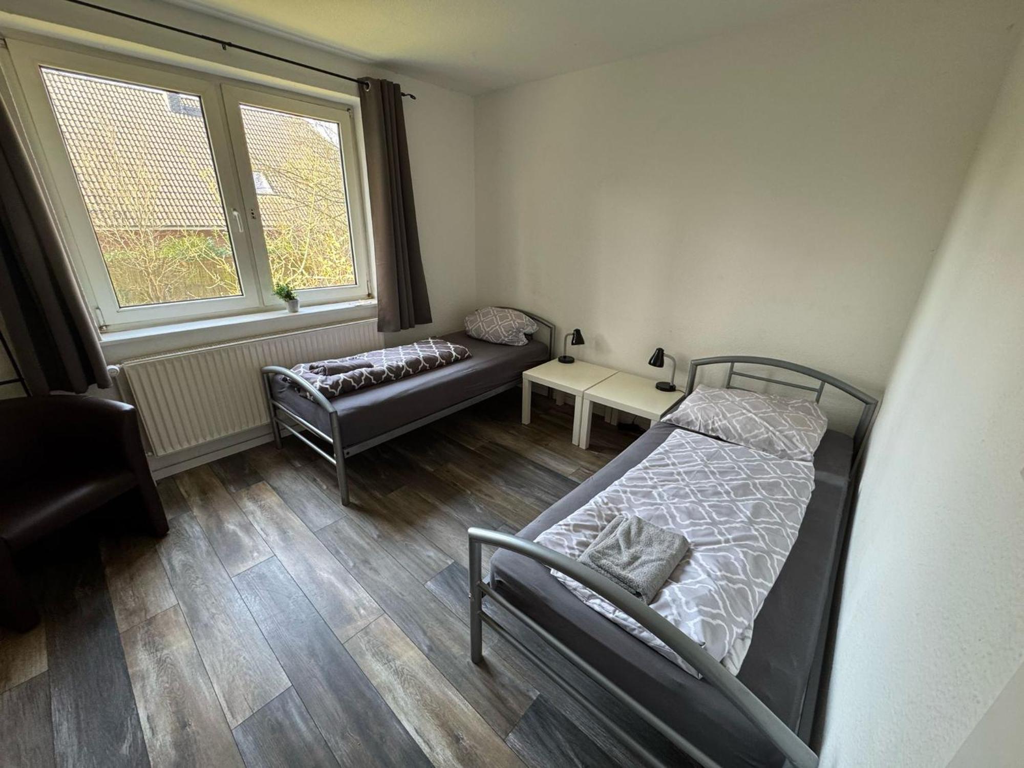 Apartment Ruhige 3-zimmerwohnung Im Norden Bremens Fuer Monteure Und Geschaeftsreisende Pm 33 Eg Bremen