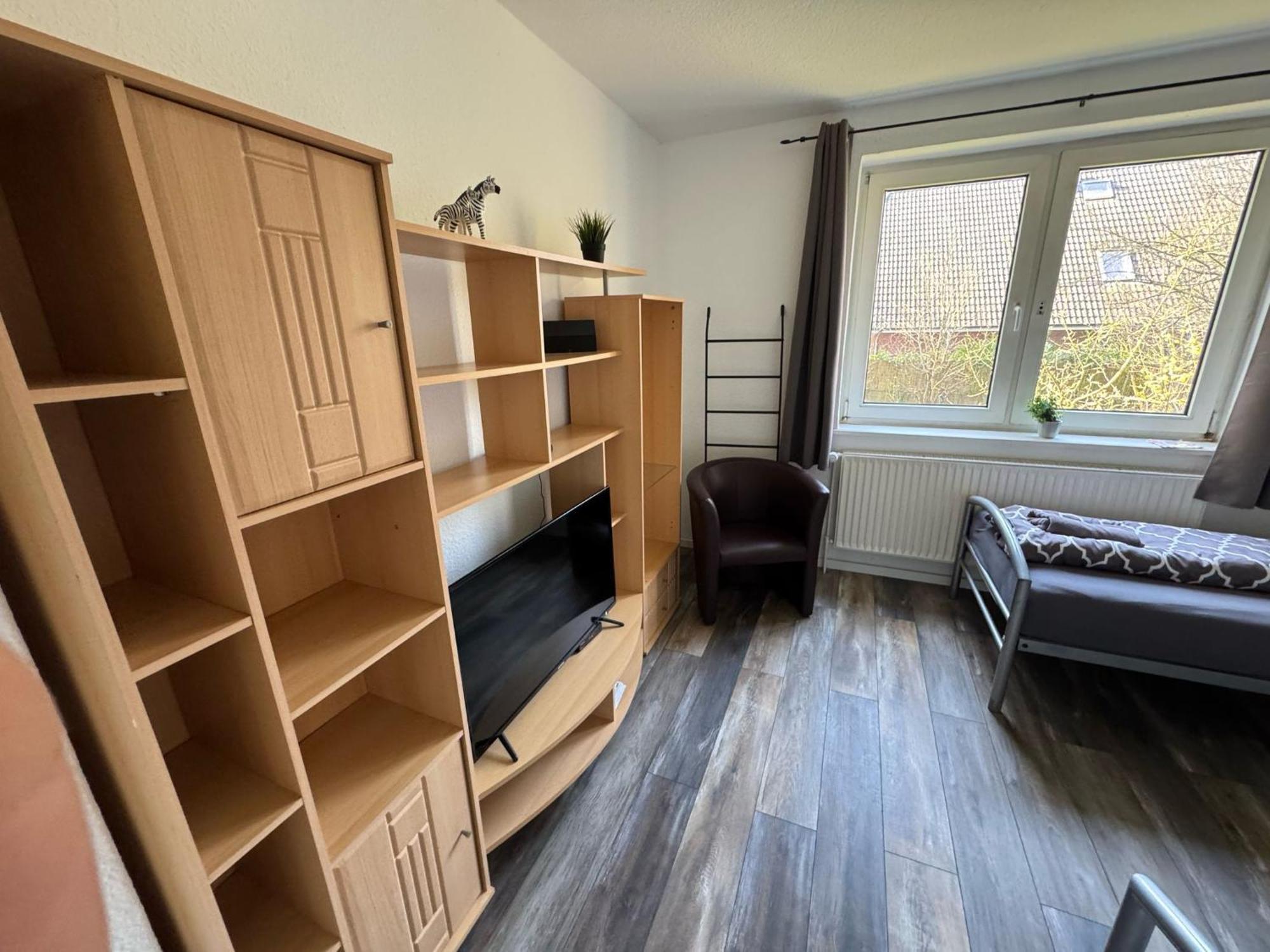 Apartment Ruhige 3-zimmerwohnung Im Norden Bremens Fuer Monteure Und Geschaeftsreisende Pm 33 Eg